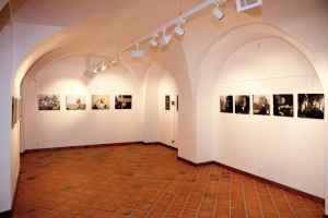 Fotografie Anny Grzelewské, Magdy Veselé a Andrewa Jana Haunera 007